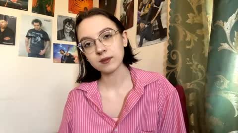 Snapshot of consuelamcelwaine chatting on April 2026 11:00:01 AM consuelamcelwaine online show from April 2026 11:00:01 AM