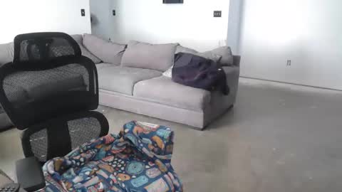 controllercutie online show from February 2026 07:12:01 PM