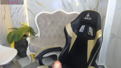 Online 2200 - 0600 online show from July 2026 03:08:01 AM