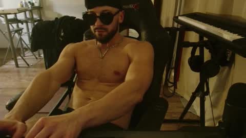 Stachu Jones online show from November 2025 06:14:01 PM