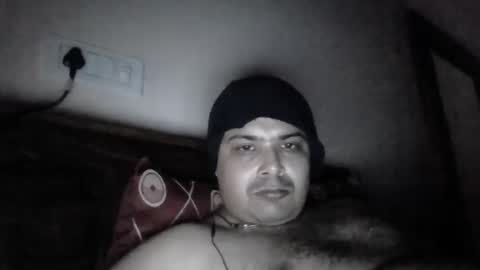 Snapshot of cool_breeze09 chatting on January 2025 05:44:01 PM Cool Breeze09 online show from January 2025 05:44:01 PM