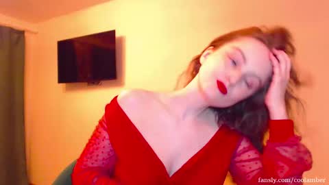 Amber online show from December 2024 09:28:01 PM