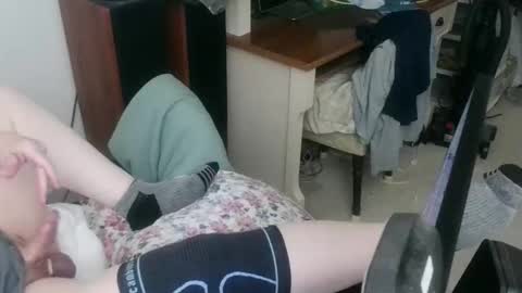 Chuck online show from October 2025 12:17:02 PM