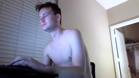 cooldude122222 online show from December 2024 01:28:01 PM