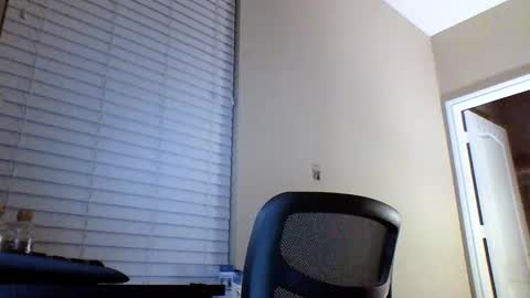 cooldude122222 online show from January 2025 03:40:02 AM