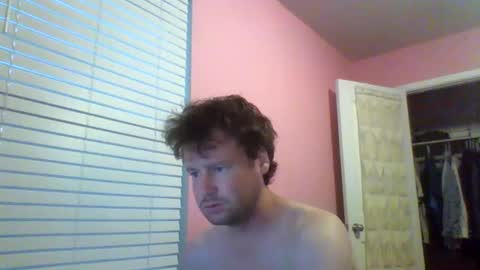 cooldude122222 online show from October 2025 12:17:01 PM