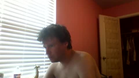 cooldude122222 online show from October 2025 06:31:01 PM