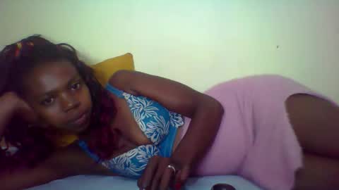 Snapshot of coquine_lara chatting on April 2026 11:28:01 PM coquine_lara online show from April 2026 11:28:01 PM