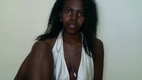 Snapshot of coquine_lara chatting on April 2026 09:32:02 PM coquine_lara online show from April 2026 09:32:02 PM