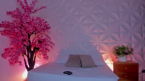  CORA  online show from December 2025 12:43:02 PM