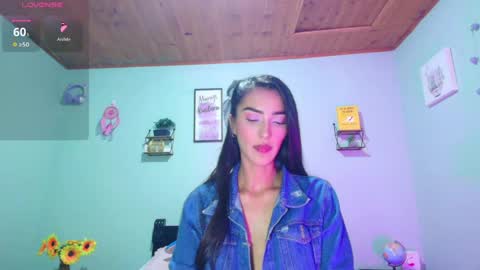 Coral online show from April 2026 01:53:02 AM