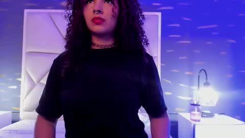  Red  online show from March 2026 01:05:02 PM