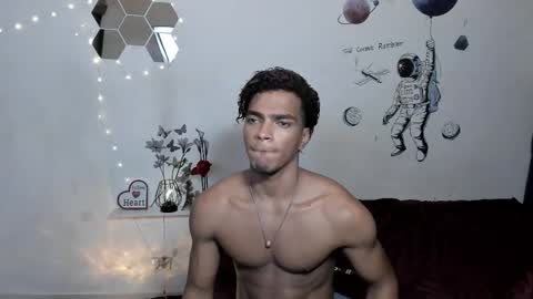 CoreyGlover online show from November 2025 08:24:01 AM