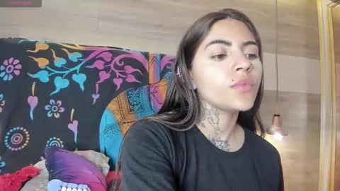 Cori online show from December 2025 04:09:01 AM