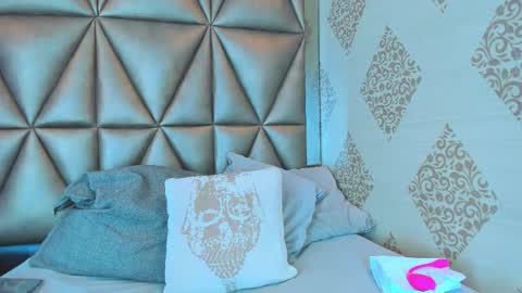 Cori  online show from January 2026 11:45:02 AM