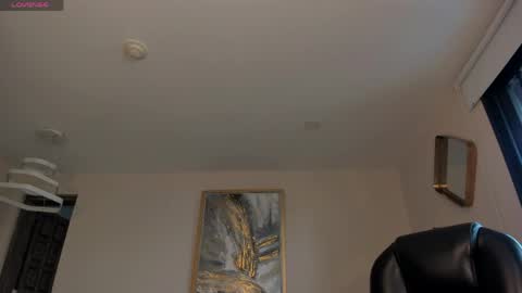 Snapshot of corinnerusso chatting on June 2026 06:00:02 PM Corinne Russo online show from June 2026 06:00:02 PM