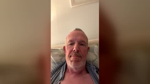 Snapshot of coriolis1957 chatting on April 2026 06:47:02 AM coriolis1957 online show from April 2026 06:47:02 AM