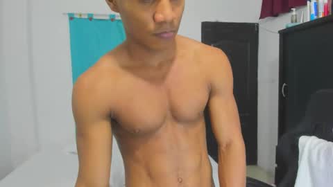 Ethan  online show from October 2025 02:01:02 AM