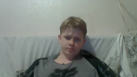 Snapshot of cosm2312 chatting on May 2026 06:57:01 PM Andrew online show from May 2026 06:57:01 PM