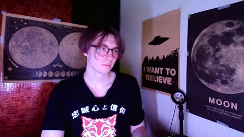 Snapshot of cosmonudes chatting on December 2024 07:31:02 PM Barry online show from December 2024 07:31:02 PM