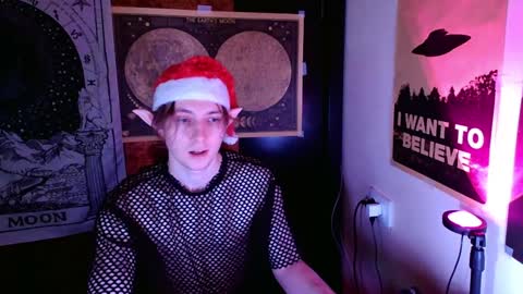 Snapshot of cosmonudes chatting on December 2024 12:05:02 AM Barry online show from December 2024 12:05:02 AM