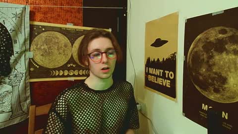 Snapshot of cosmonudes chatting on February 2025 07:00:01 PM Barry online show from February 2025 07:00:01 PM