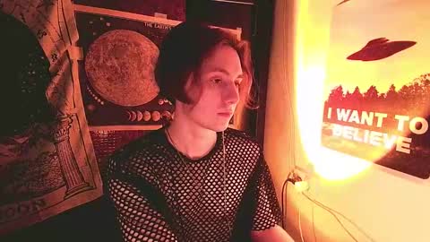 Snapshot of cosmonudes chatting on March 2025 06:00:02 PM Barry online show from March 2025 06:00:02 PM