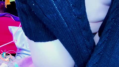 Snapshot of cottontailmonroe chatting on January 2025 04:59:01 AM IG heymickymonro yes i have an account now online show from January 2025 04:59:01 AM