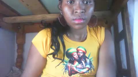 couleur_vanille online show from November 2025 06:02:02 AM