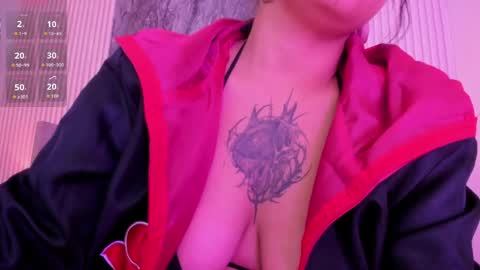 Snapshot of countesslayla chatting on April 2026 04:37:01 PM countesslayla online show from April 2026 04:37:01 PM