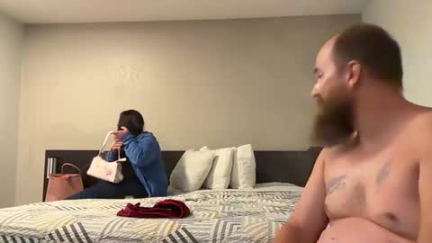 Alaskawildcouple online show from May 2026 06:00:02 AM