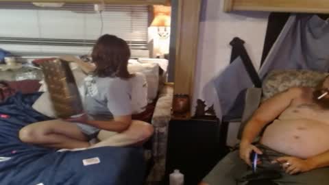 Alaskawildcouple online show from May 2026 06:53:01 AM