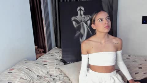 Snapshot of couple_funnyy chatting on May 2026 12:07:01 AM couple_funnyy online show from May 2026 12:07:01 AM
