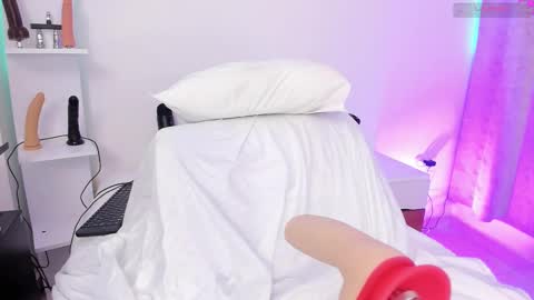 Maria  online show from February 2025 08:47:02 AM