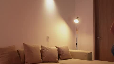 Kay online show from April 2026 01:41:01 PM