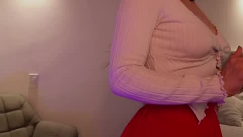 Snapshot of couple_of_your_dreams_ chatting on May 2026 12:07:01 AM Kay online show from May 2026 12:07:01 AM