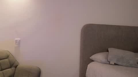 Snapshot of couple_of_your_dreams_ chatting on June 2026 10:06:02 AM Kay online show from June 2026 10:06:02 AM