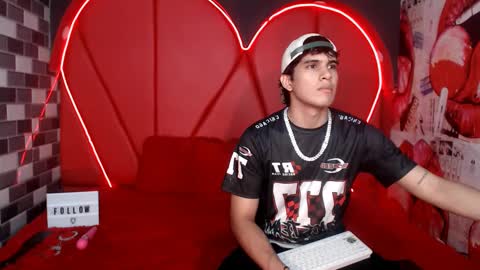 Snapshot of couple_sexxy7 chatting on September 2025 07:19:02 PM MIA LIZ AND SAM online show from September 2025 07:19:02 PM