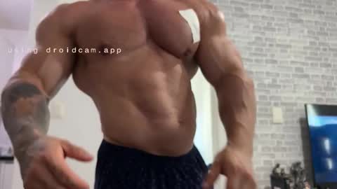 couplemuscle40 online show from March 2026 04:03:02 PM
