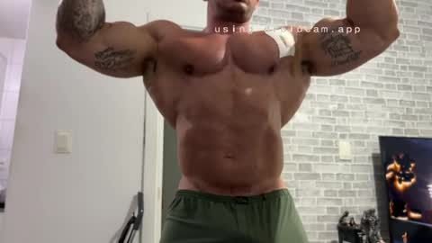 couplemuscle40 online show from March 2026 06:00:01 PM