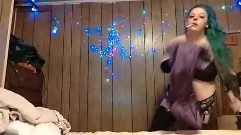 Snapshot of coupleofsinnerz chatting on November 2025 03:08:02 AM coupleofsinnerz online show from November 2025 03:08:02 AM