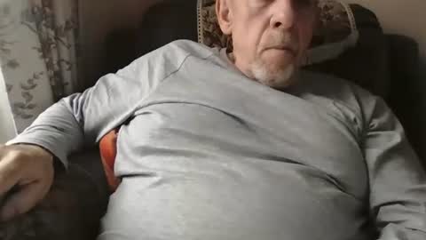 courieral1 online show from September 2025 09:25:02 AM