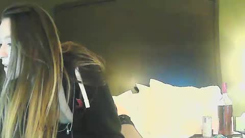 courtscutekitty online show from February 2025 06:12:01 AM