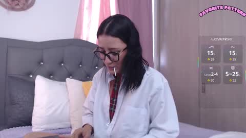 cowgirl_isa online show from September 2025 07:59:01 PM