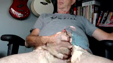 CozyCanuck online show from September 2025 05:07:02 AM