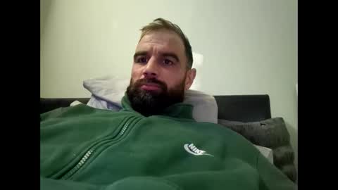 cozzyfella97 online show from November 2025 10:48:01 PM