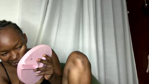Snapshot of crave_meslowly chatting on July 2026 12:48:02 AM Taliee online show from July 2026 12:48:02 AM