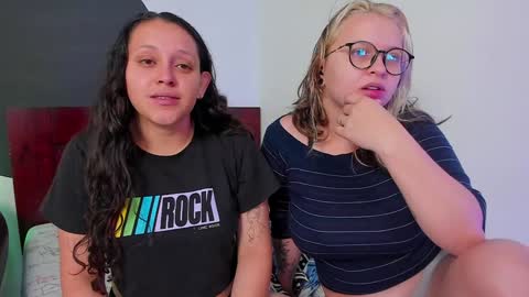 Snapshot of crazy_cakes_ chatting on December 2024 03:30:01 PM Lexie Rose online show from December 2024 03:30:01 PM