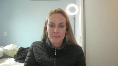 Snapshot of crazyanny chatting on May 2026 12:22:02 PM Anny online show from May 2026 12:22:02 PM