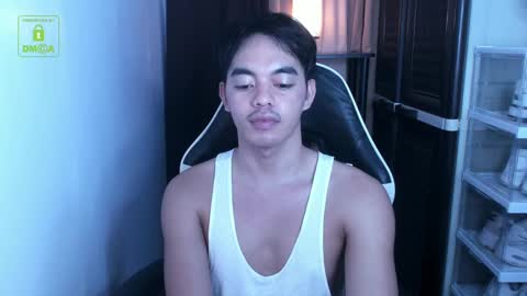 Snapshot of crazyasiancum chatting on December 2024 01:51:01 PM Zion online show from December 2024 01:51:01 PM